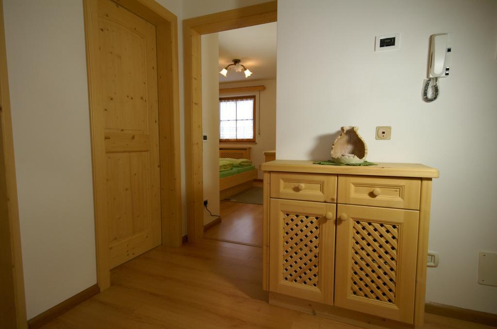 Appartamenti Residence Pars บาเดีย ภายนอก รูปภาพ