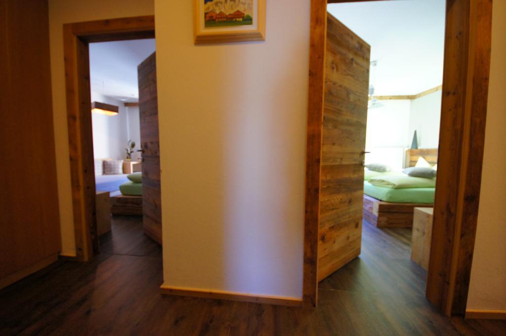 Appartamenti Residence Pars บาเดีย ภายนอก รูปภาพ