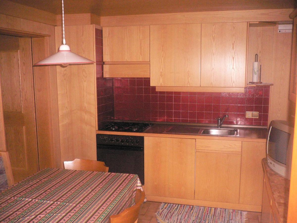 Appartamenti Residence Pars บาเดีย ภายนอก รูปภาพ